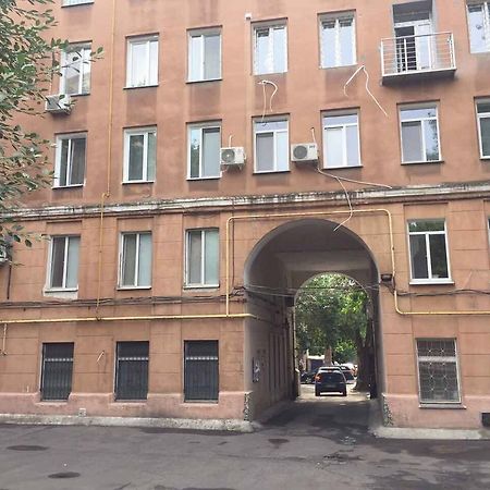 Apartment Dekabrystiv Николаев Экстерьер фото