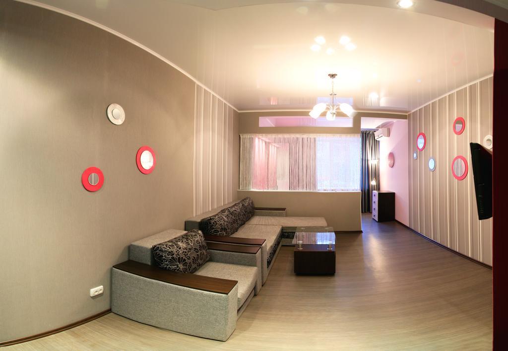 Apartment Dekabrystiv Николаев Экстерьер фото